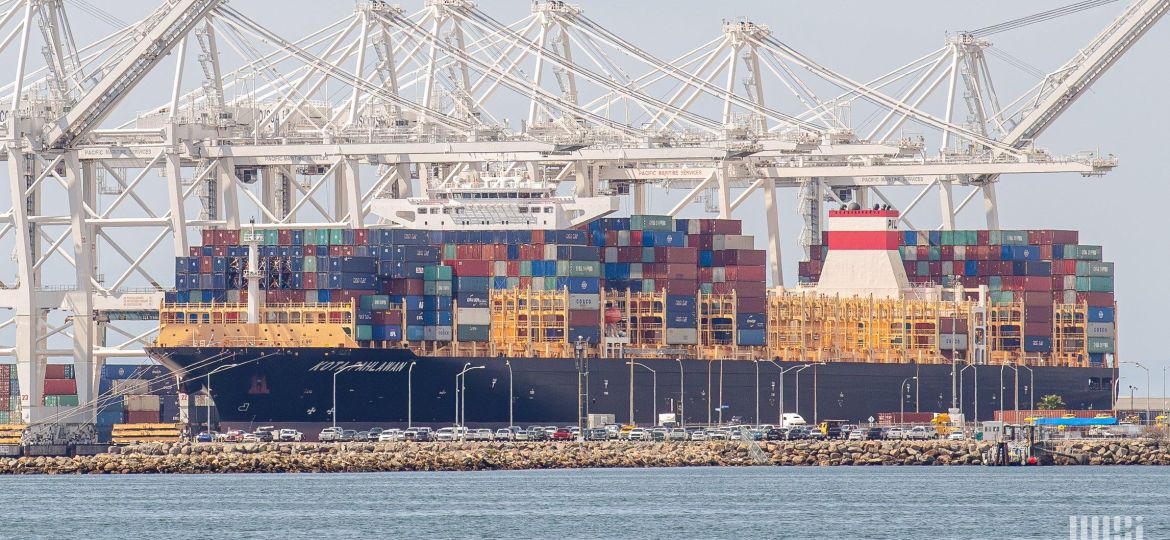 Asia-US container rates climb in latest Freightos index